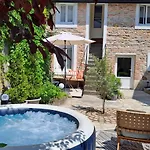 D'hote Le Jardin Des Thermes Gasthof Vichy